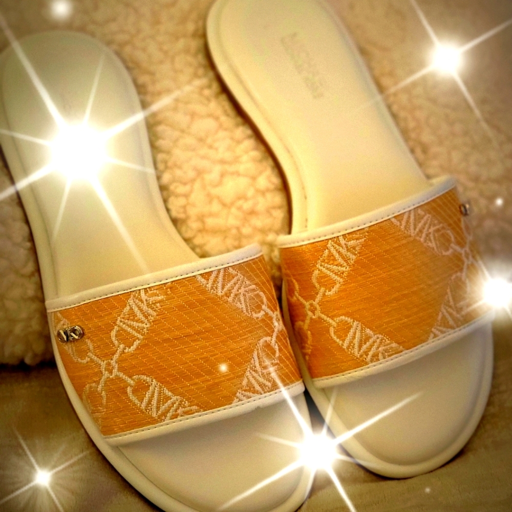 Michael Kors Sandals size 5 Women's NEW